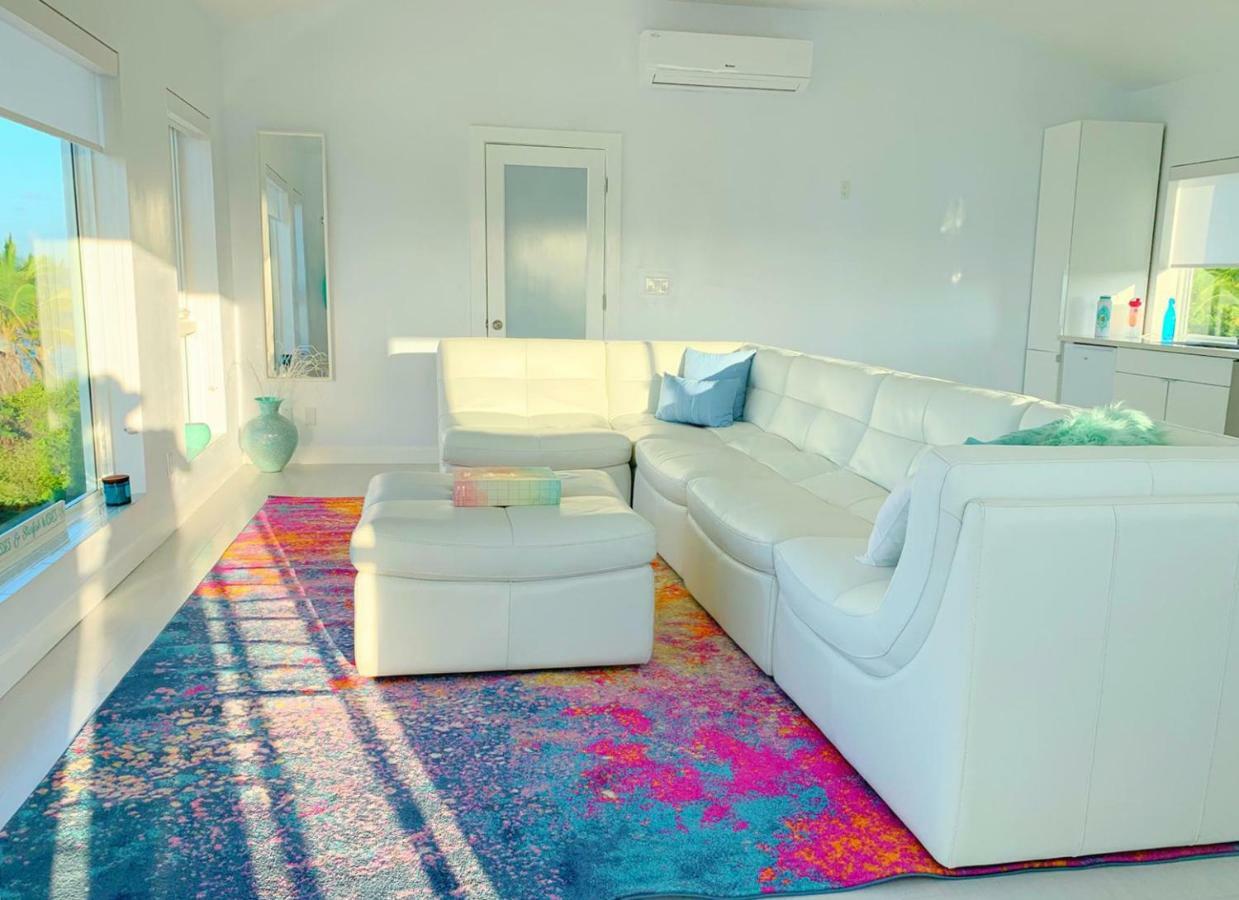 Mika'S Resort 거버너스 하버 외부 사진